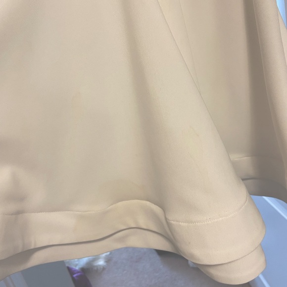 Beautiful white swing dress - Picture 3 of 4